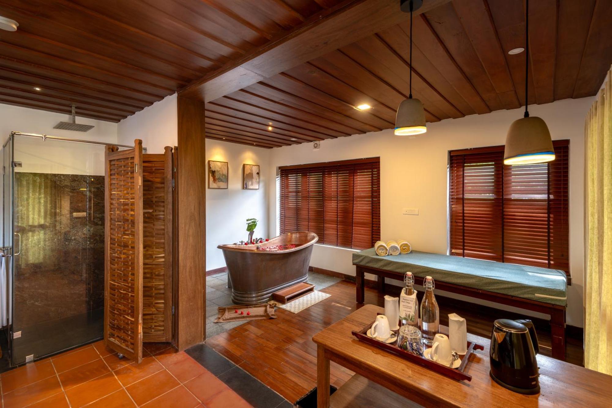 Spicetree Munnar Hotel Chinnakanal Ngoại thất bức ảnh